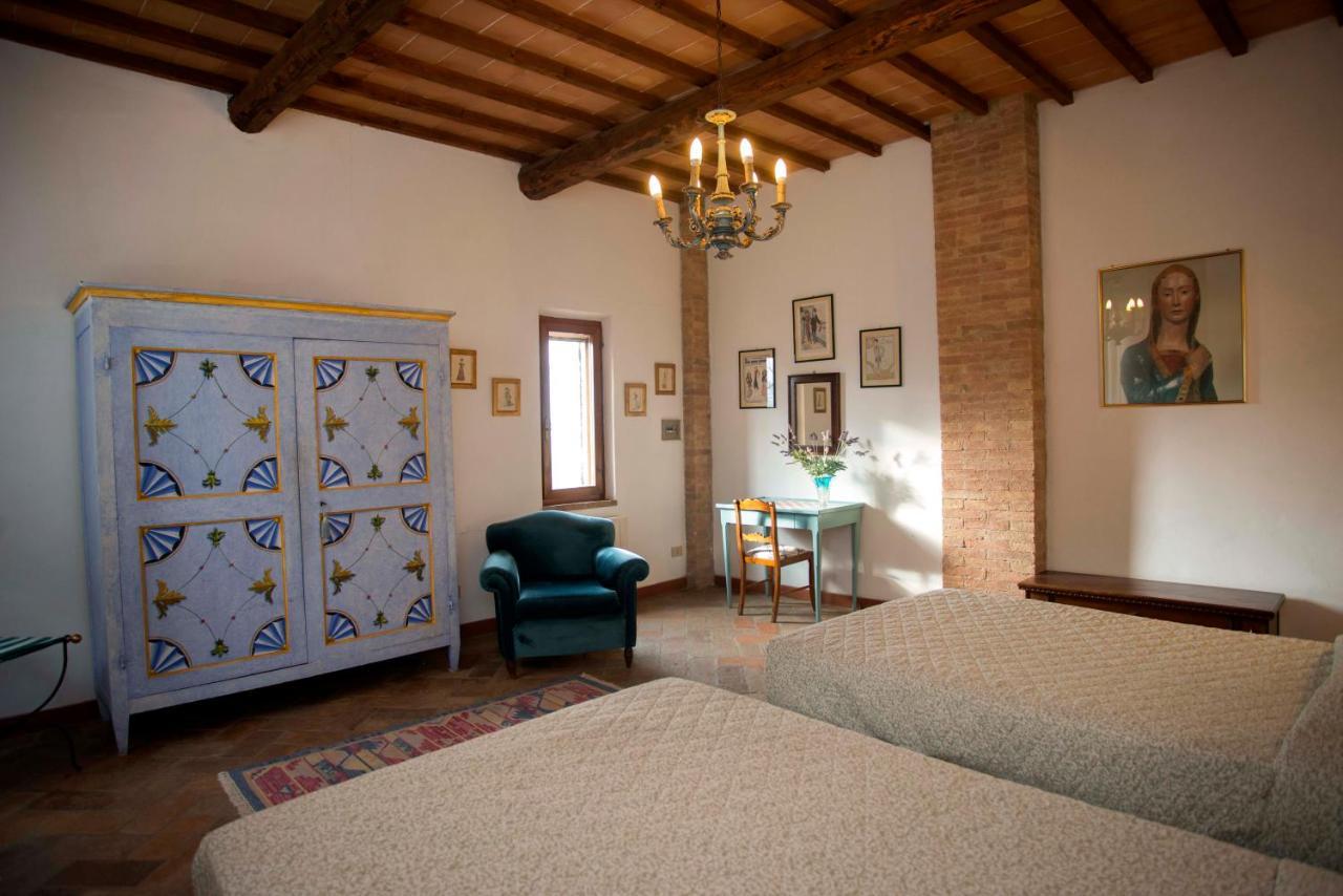 Agriturismo Poggiarellino - Montalcino Buitenkant foto